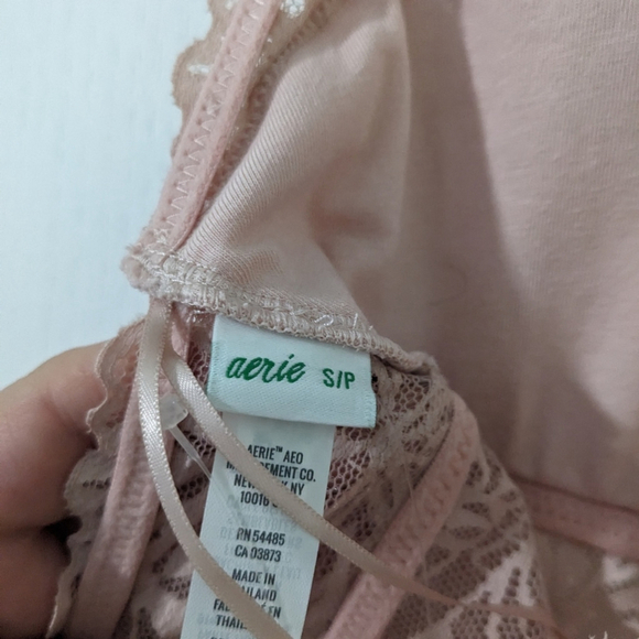 NWT aerie | Firework Lace Padded Halter Bralette in light pink - Picture 7 of 9